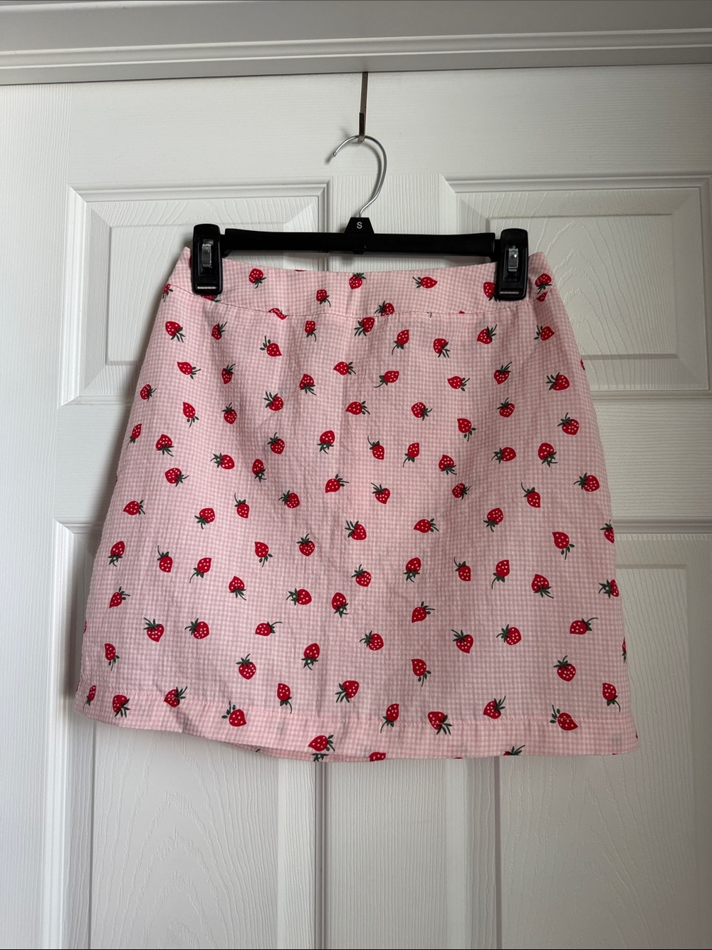 Francesca's Pink Strawberry Print Mini Skirt